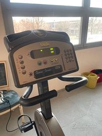 Technogym recline 600