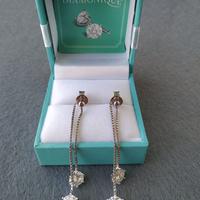 Orecchini pendenti in argento con Diamonique