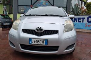 Toyota Yaris 1.3 5 porte Sol