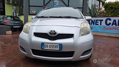 Toyota Yaris 1.3 5 porte Sol
