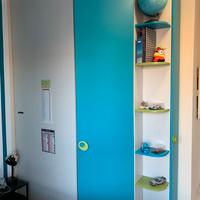 Armadio angolato x ragazzi + letto contenitore