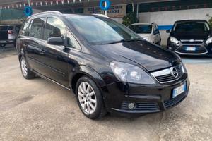 Opel Zafira 1.8 16V VVT Club