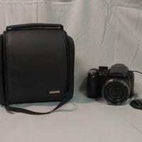 Fujifilm FINEPIX S4000 + Custodia originale