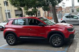 Jeep avenger longitude 1200 benzina