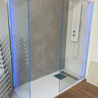 Box doccia con piatto doccia