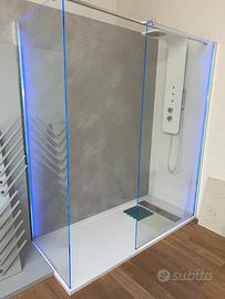 Box doccia con piatto doccia