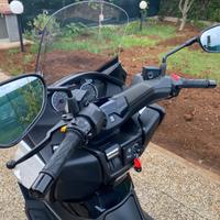 Suzuki AN Burgman 400 - 2018