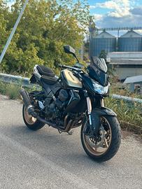 Kawasaki Z750R  2014
