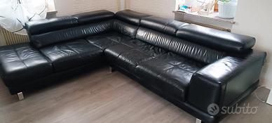 divano in pelle nera