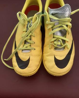 Scarpe calcetto bimbo/ragazzino NIKE 33,5