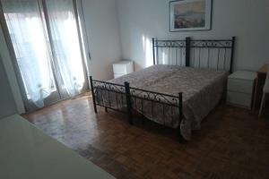 Camera singola con letto matrimoniale