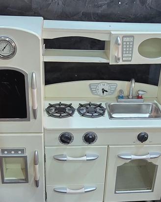 cucina giocattolo