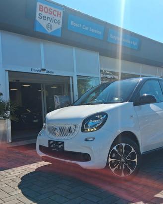 Smart forfour 1.0 Passion 71cv >> Carrozzeria a Nu