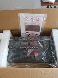 BOSS GT 100 pedaliera multieffetto per chitarra