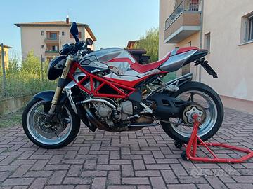 Mv agusta brutale 910
