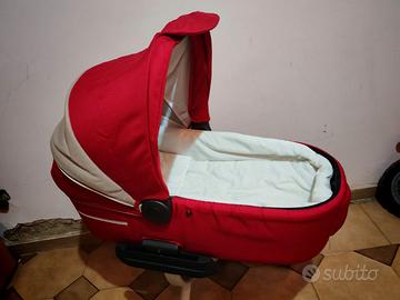 Porta enfant con piedistallo