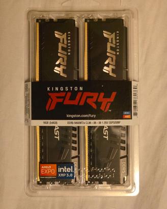 Memoria Ram 16GB DDR5 Kingston Fury nuova