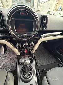 Mini Cooper Countryman 2.0 SD Hype Automatica