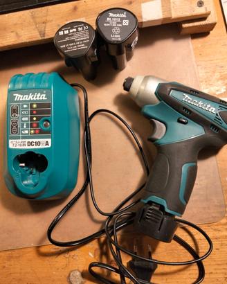 Avvitatore a impulsi Makita 12V + 3 batterie