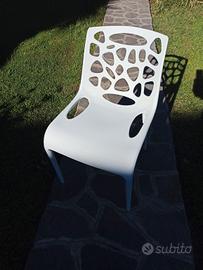 Sedie bianche in propilene 