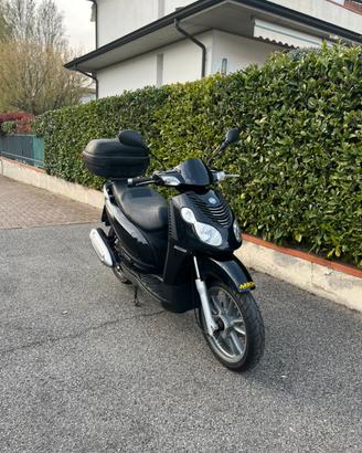 Scooter Piaggio 200