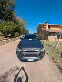 pick-up Izuzu D-MAX 