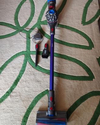 Dyson V8 Cordless + Accessori Originali