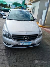 Mercedes-benz B 180 Premium