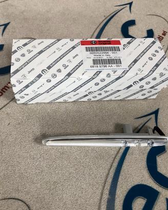 50522994 FRECCIA ANT. LATERALE SINISTRA ALFA ROMEO