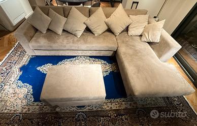 Divano con chaise loungue