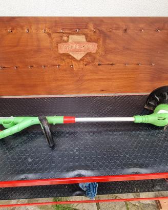 Decespugliatore elettrico a cavo