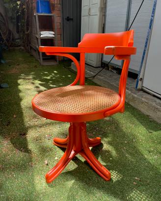Sedia Girevole in stile Thonet (Mod. 209/210)