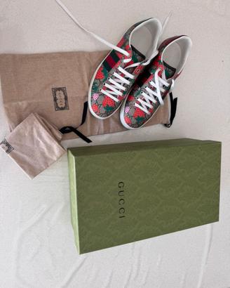 Gucci sneakers