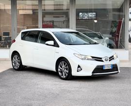 Toyota Auris 1.8 Hybrid 99CV E5 Automatica - 2013