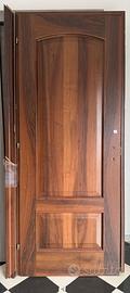 Porta interna bugnata