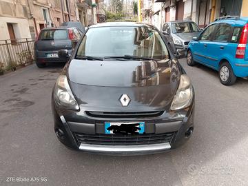 Renault Clio GPL CASA MADRE VALIDO perfetta LEGGI