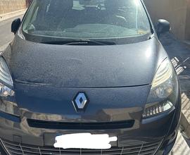 Renault Mégane Scénic 1.6 dCi 2012