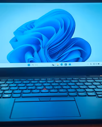 PC Lenovo Think pad un anno di garanzia