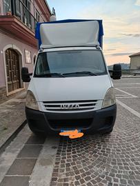 FURGONE IVECO DAILY  CENTINATO