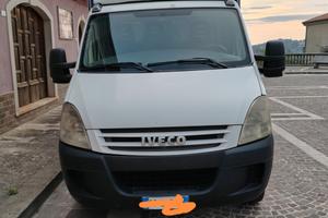 FURGONE IVECO DAILY  CENTINATO