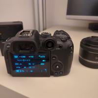 Canon R7