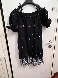 Abito estivo ricamato HM