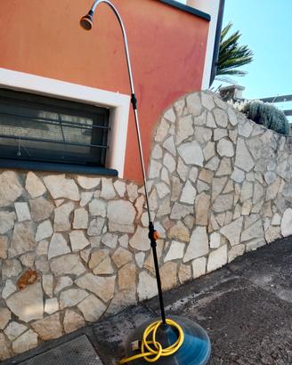 doccia solare da giardino 