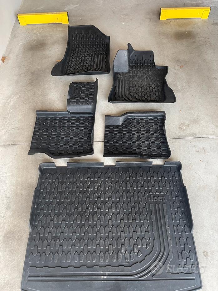 Tappetino Auto SOLO LATO GUIDA 1pz compatibile con Jeep