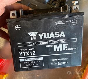 Batteria moto Yuasa ytx12 12v 10ah