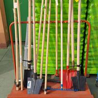 ATTREZZI VARI DA GIARDINO