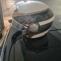 Caschi  estivi GIVI pari al nuovo L/S