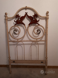 Letto singolo in ferro battuto