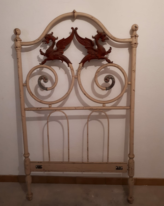 Letto singolo in ferro battuto