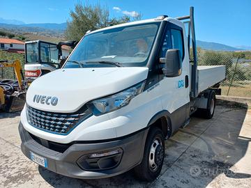 Iveco Daily 35C14N (metano)